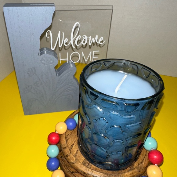 CARIBBEAN TEAKWOOD, SCENT UNLEASHED HAND POURED SCENTED CANDLES - Picture 4 of 5